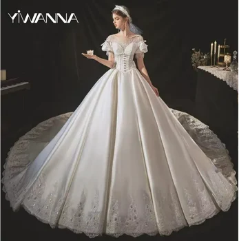 Vintage A-line Kat uzunlukta düğün elbisesi Klasik Basit O-Boyun Puf Kollu Gelin Elbise Zarif Dantel Aplikler Gelin Kıyafeti