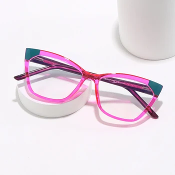 Yeni Moda ve Modaya Uygun Düz Ayna Ekleme Kedi Gözü Lens Çerçevesi Günlük Kullanım için Düz Yüzlü Modern ve Modaya Uygun Miyopi Gözlükleri